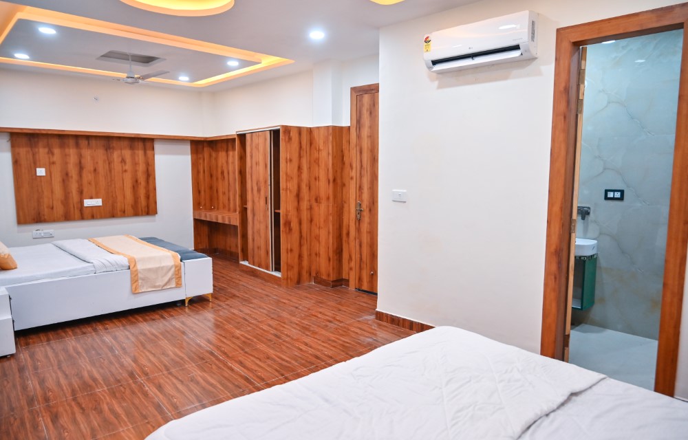 Hotel Divine Elegance